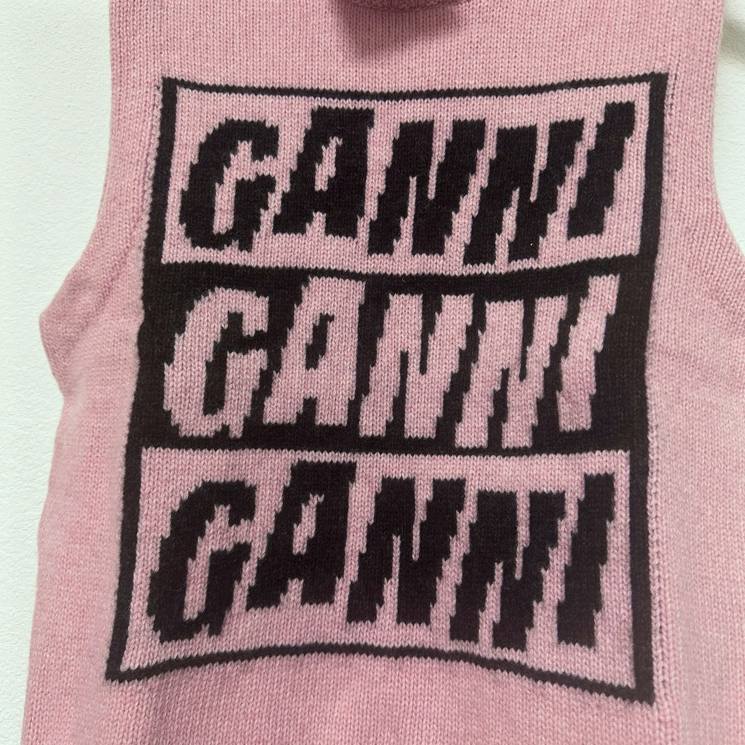Ganni Logo Wool Pink Knit Vest K1762